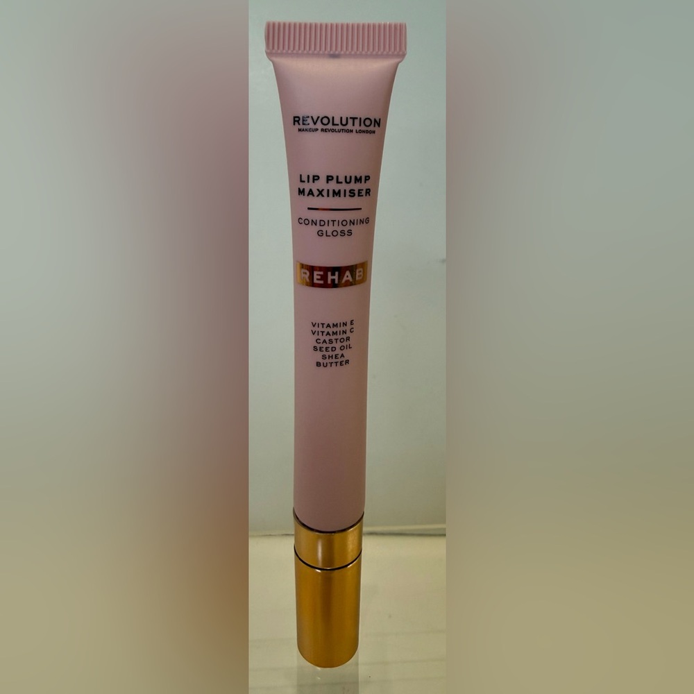 Revolution Lip Plump Maximiser - Soft Pink